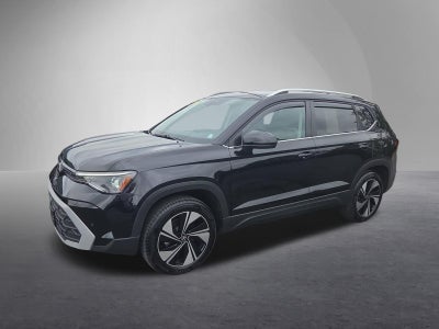 2025 Volkswagen Taos SE 4MOTION