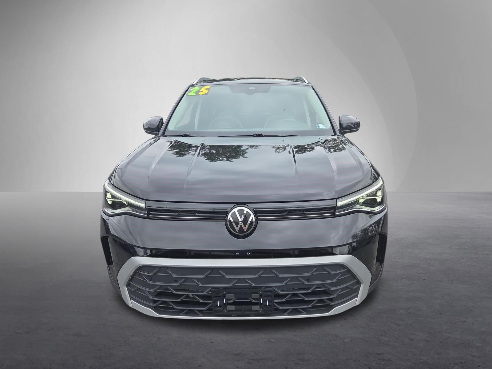 2025 Volkswagen Taos SE 4MOTION