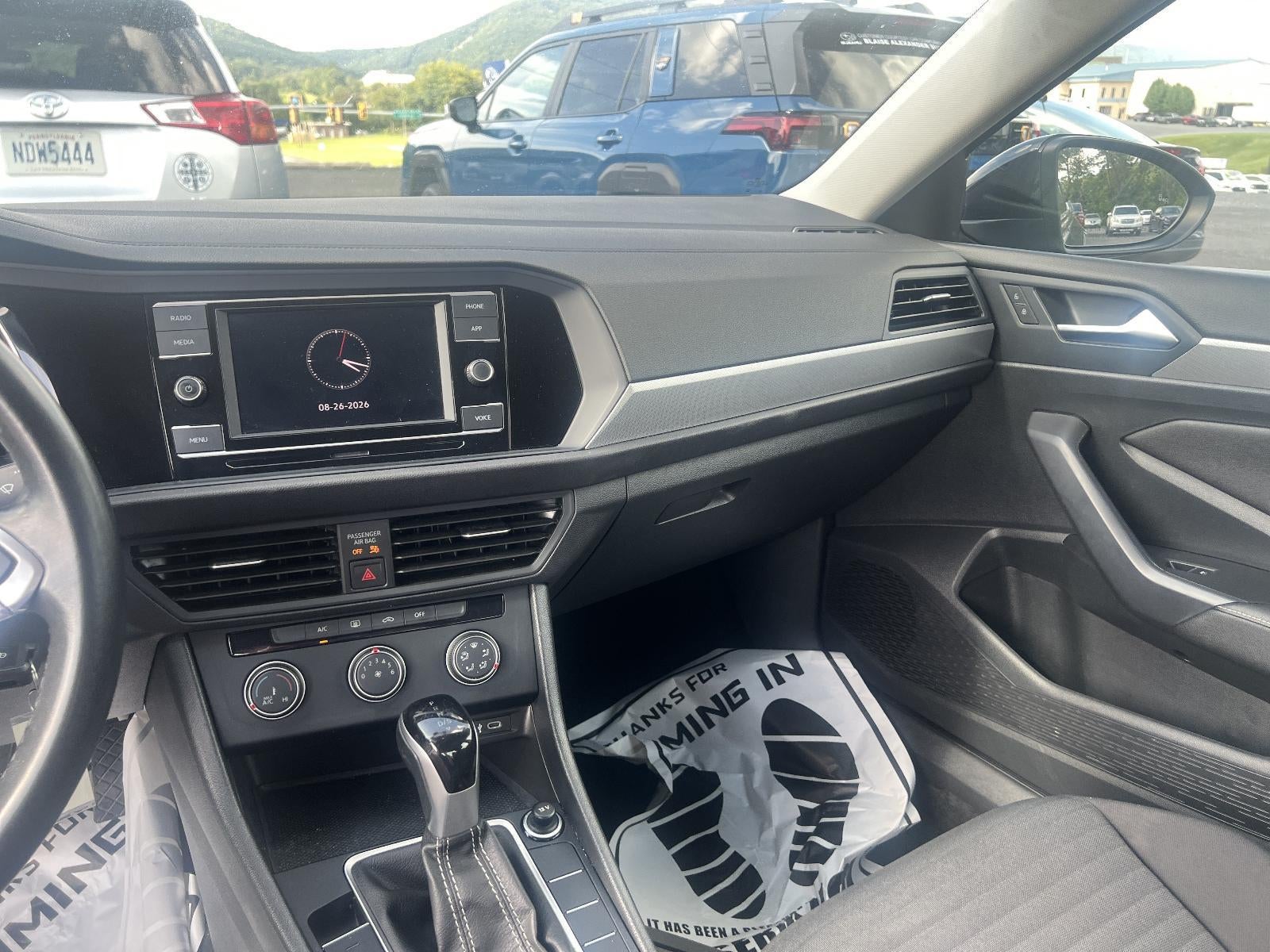 2024 Volkswagen Jetta S Auto