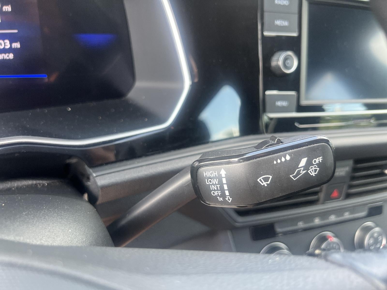 2024 Volkswagen Jetta S Auto