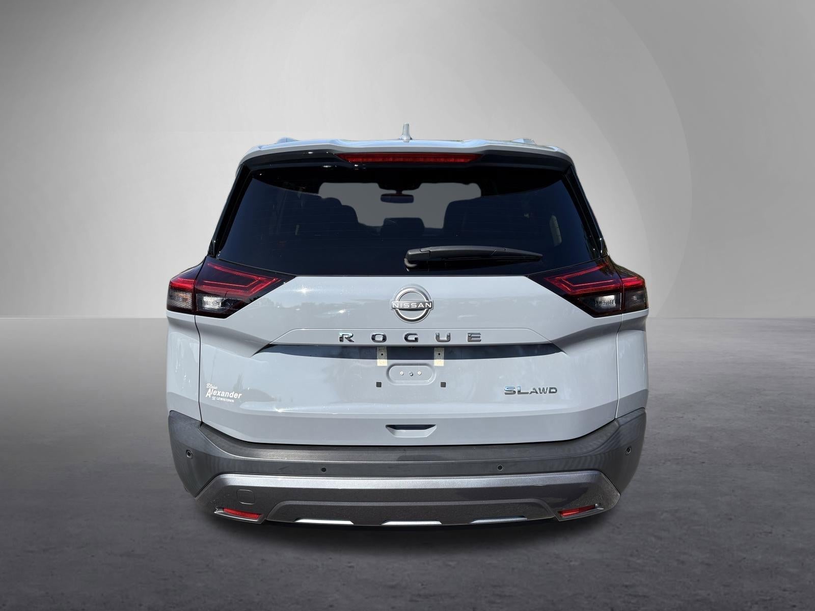 2022 Nissan Rogue AWD SL