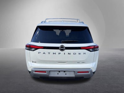 2022 Nissan Pathfinder SL 4WD