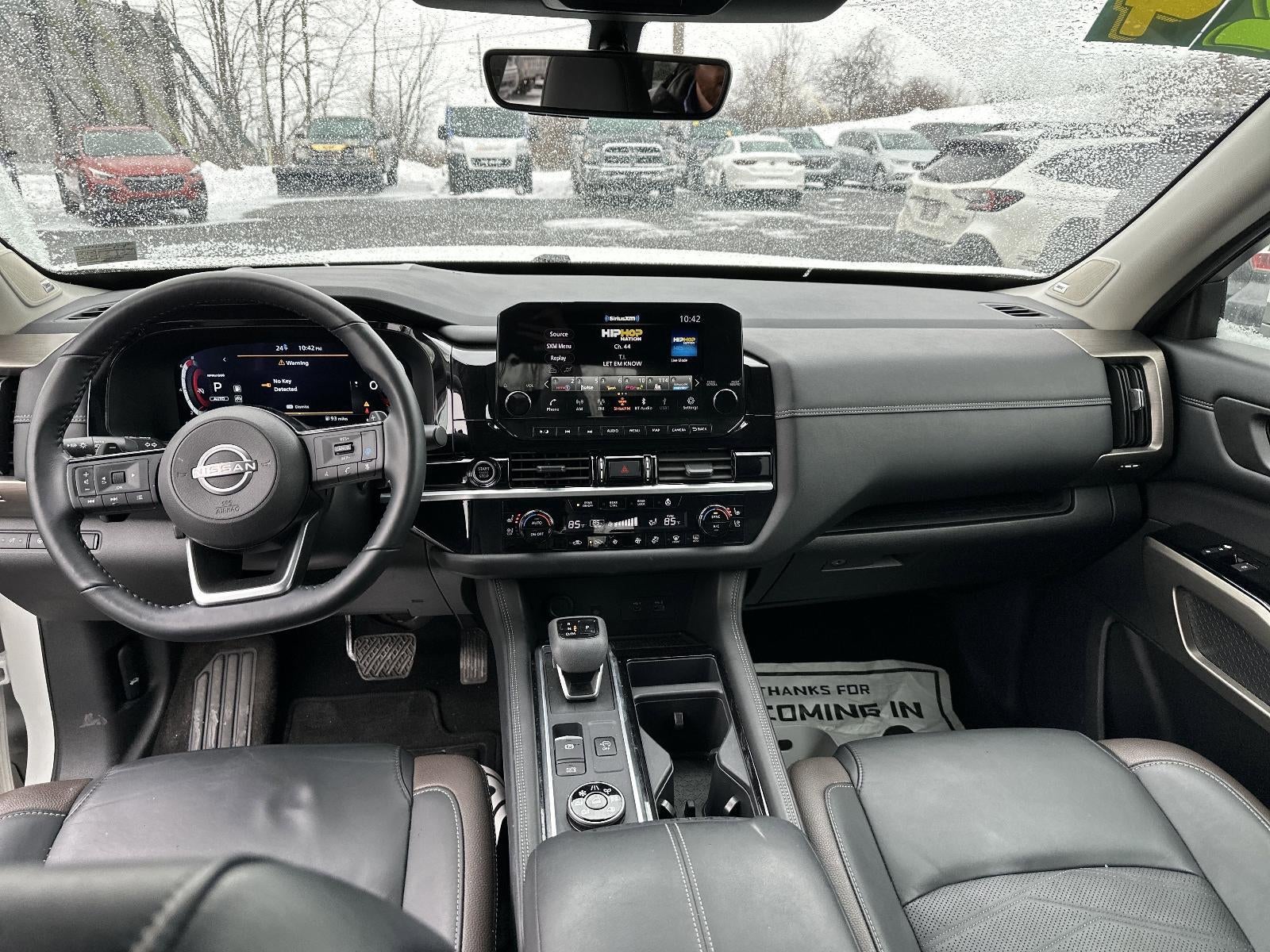 2024 Nissan Pathfinder Platinum 4WD