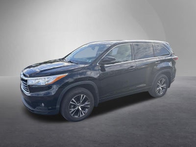 2016 Toyota Highlander AWD 4dr V6 XLE (Natl)