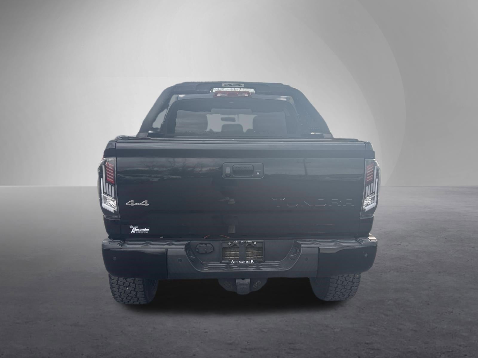 2015 Toyota Tundra 4WD Truck 4WD CrewMax Short Bed 5.7L Limited (Natl)