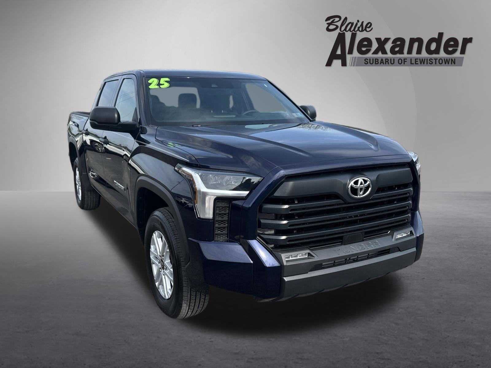 2025 Toyota Tundra 4WD 4WD SR5 CrewMax 5.5' Bed (SE)