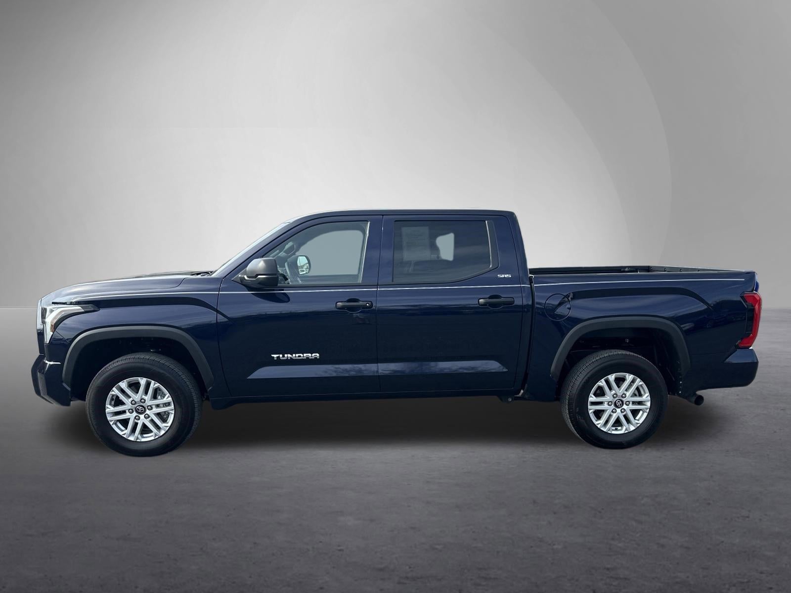 2025 Toyota Tundra 4WD 4WD SR5 CrewMax 5.5' Bed (SE)