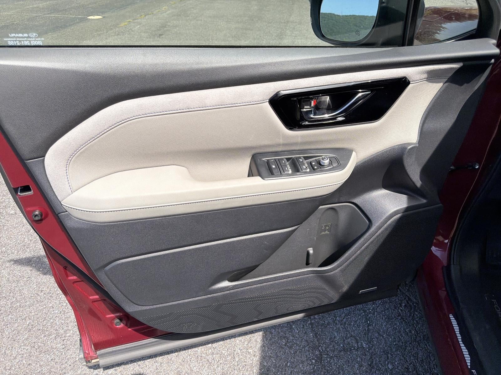 2025 Subaru Forester Limited Hybrid AWD