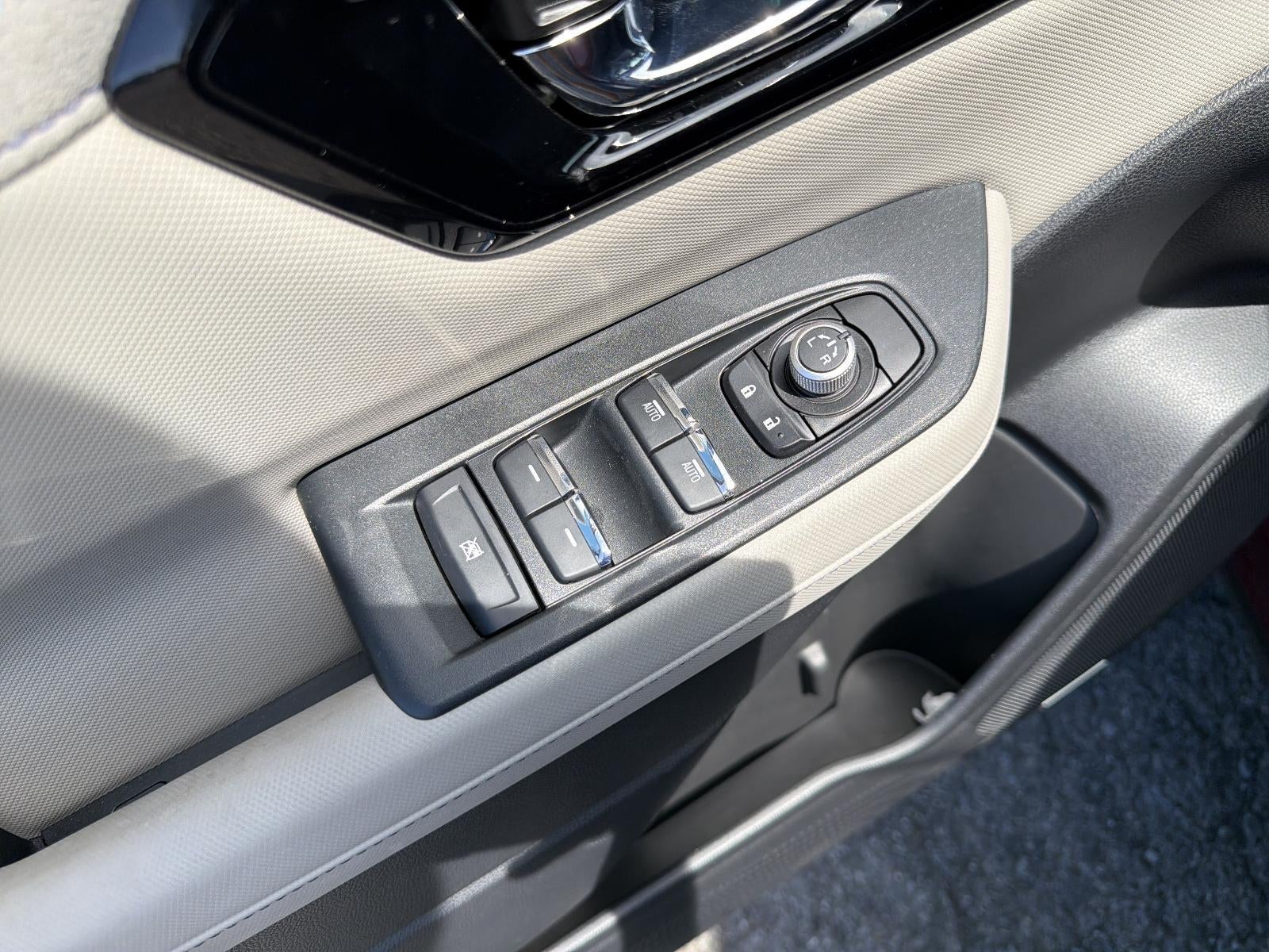2025 Subaru Forester Limited Hybrid AWD
