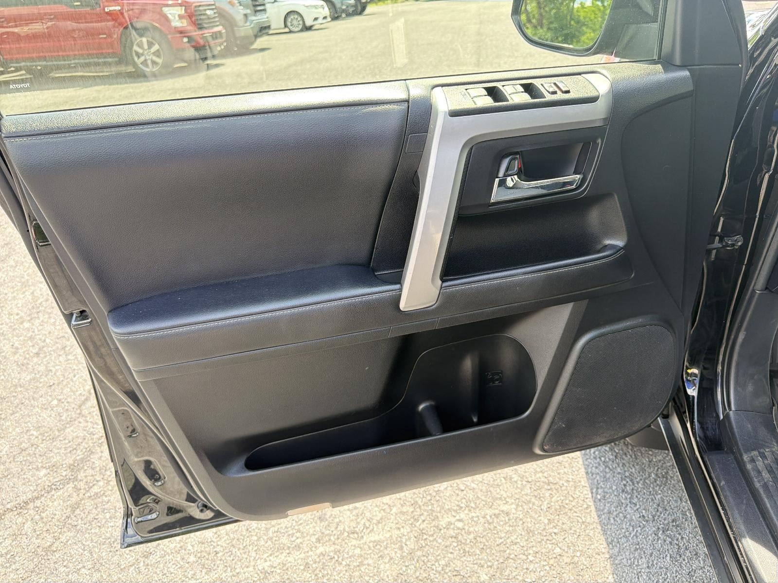 2024 Toyota 4Runner SR5 4WD (GS)