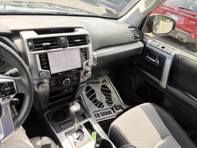 2024 Toyota 4Runner SR5 4WD (GS)