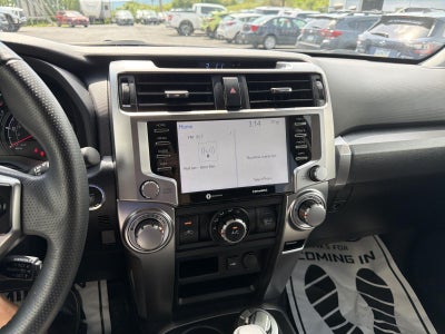 2024 Toyota 4Runner SR5 4WD (GS)