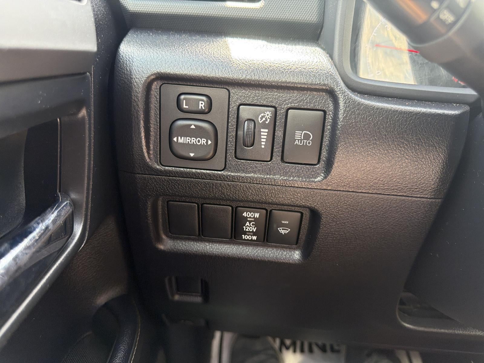2024 Toyota 4Runner SR5 4WD (GS)