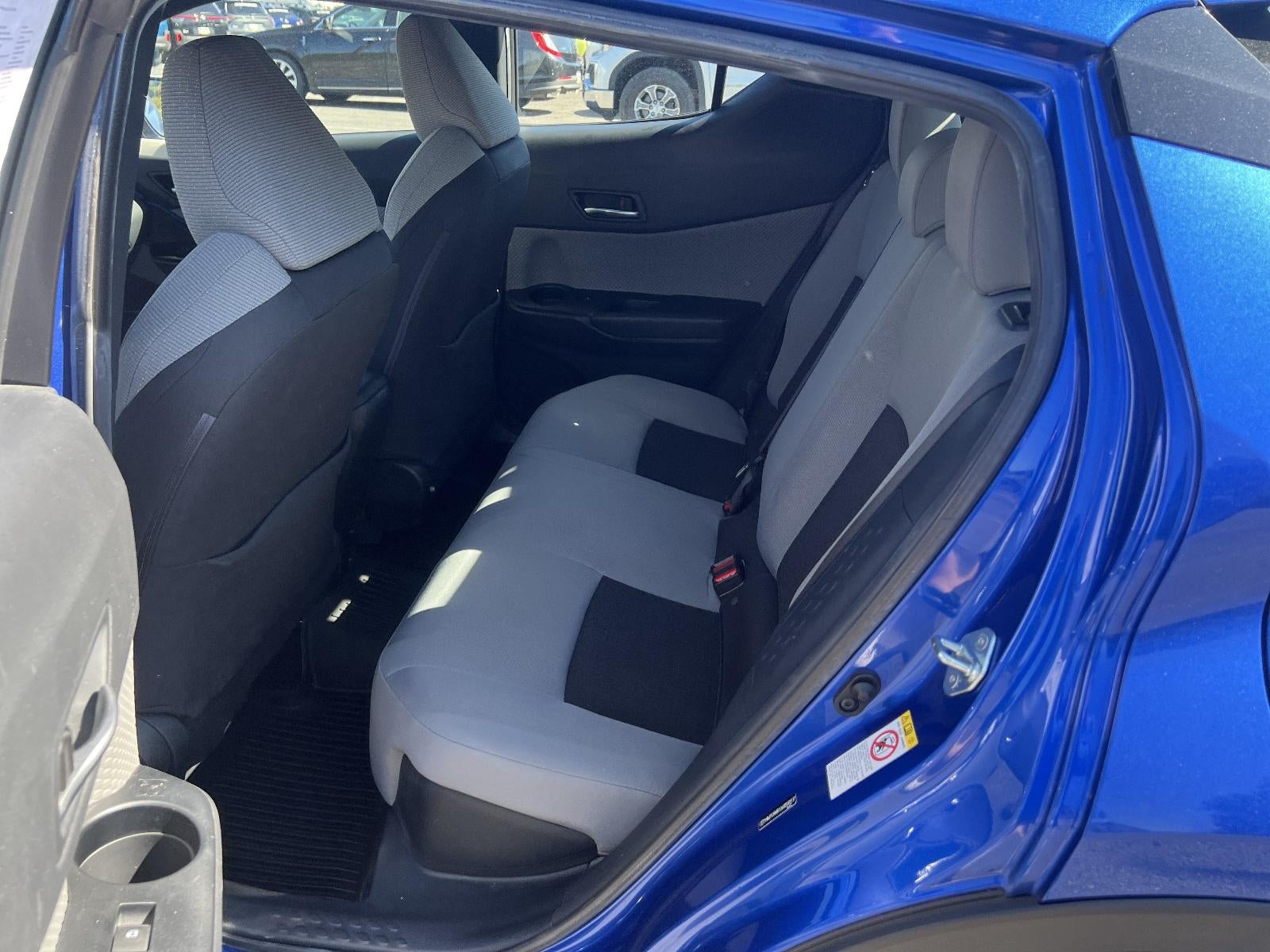 2019 Toyota C-HR XLE FWD (Natl)