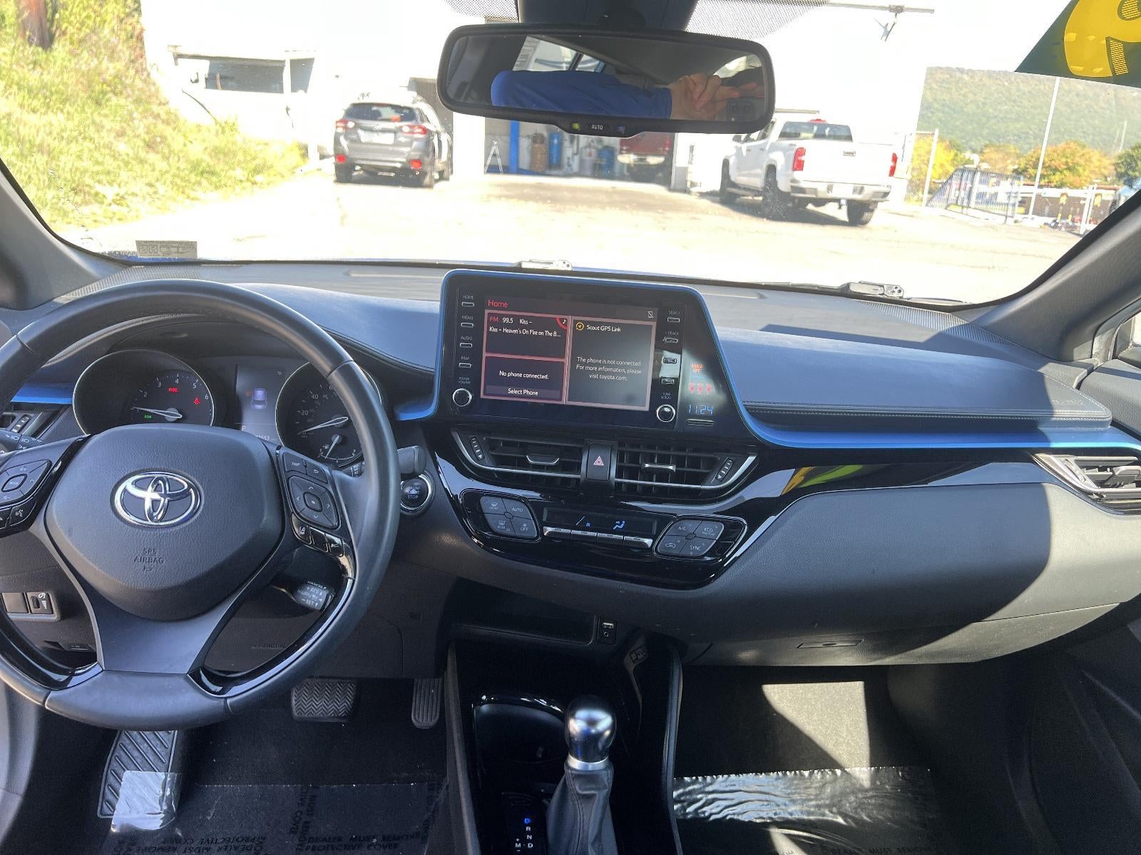 2019 Toyota C-HR XLE FWD (Natl)