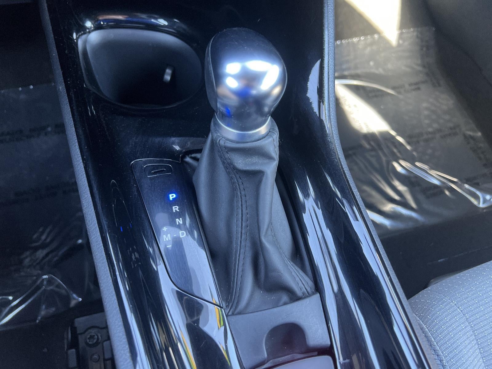 2019 Toyota C-HR XLE FWD (Natl)