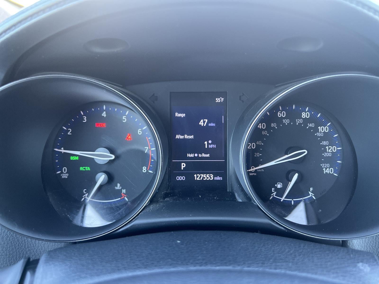 2019 Toyota C-HR XLE FWD (Natl)