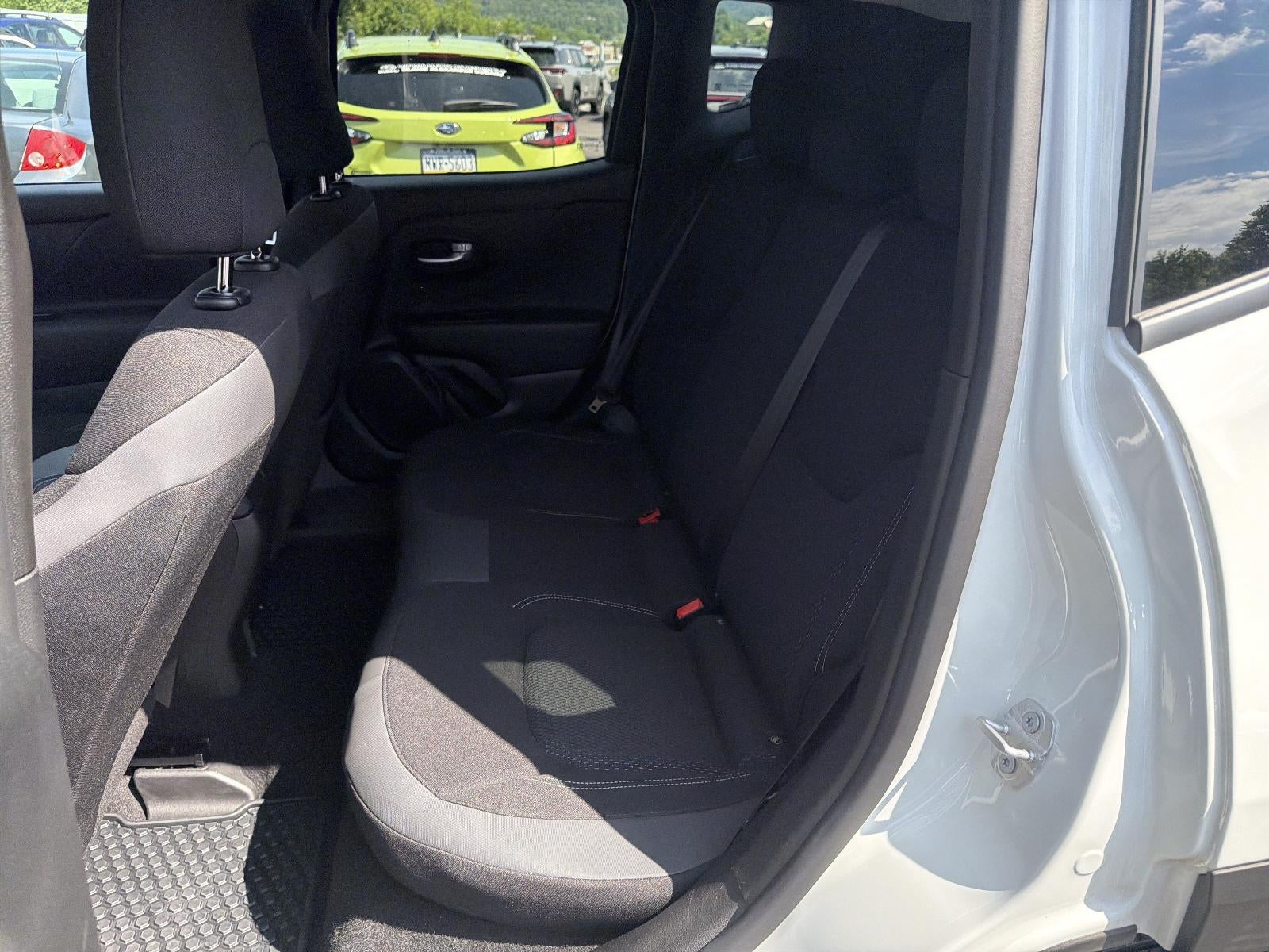 2023 Jeep Renegade Altitude 4x4