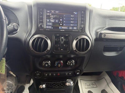 2017 Jeep Wrangler Unlimited Freedom 4x4 *Ltd Avail*
