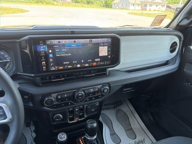 2024 Jeep Wrangler 4xe Sahara 4x4