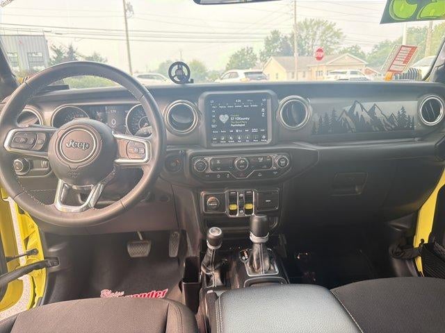 2023 Jeep Gladiator Overland 4x4 *Ltd Avail*