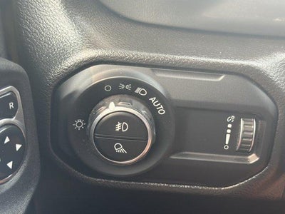 2023 Jeep Gladiator Overland 4x4 *Ltd Avail*