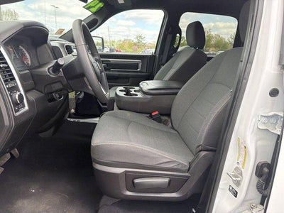 2024 RAM 1500 Classic Warlock 4x4 Crew Cab 5'7" Box