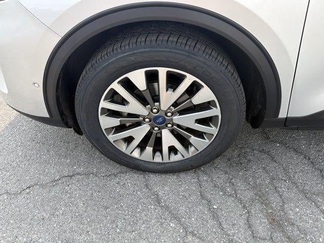 2020 Ford Escape Titanium AWD