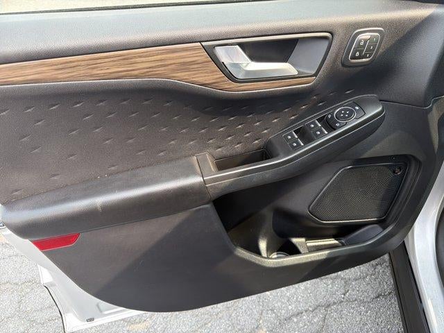 2020 Ford Escape Titanium AWD