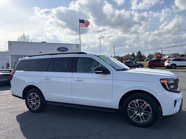 2025 Ford Expedition Max Active 4x4