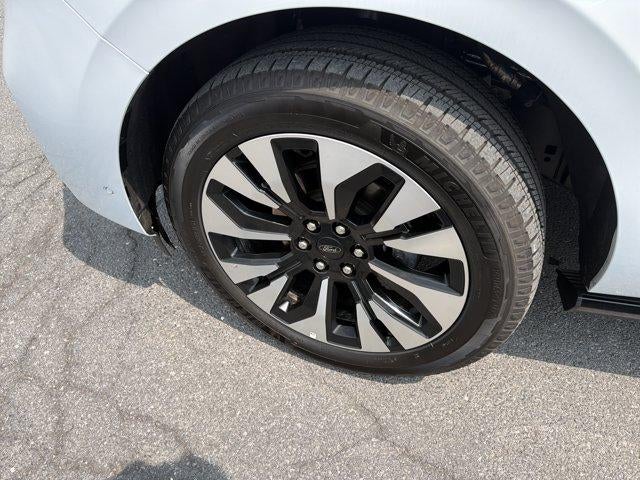 2025 Ford Expedition Max Platinum 4x4