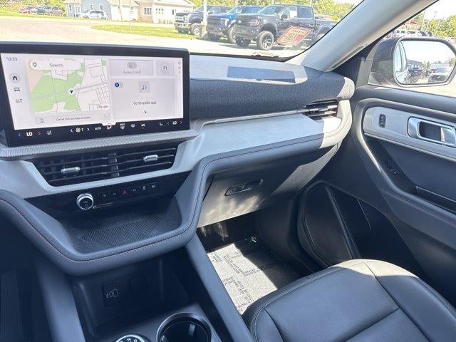 2026 Ford Explorer Active w/100A Pkg 4WD