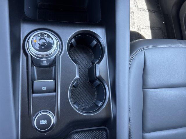 2026 Ford Explorer Active w/100A Pkg 4WD