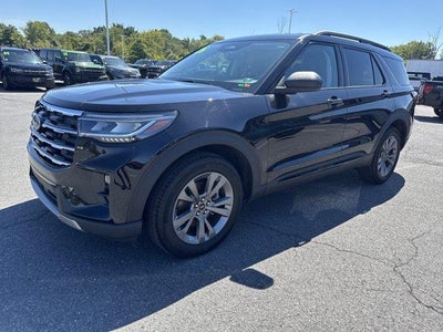 2026 Ford Explorer Active w/100A Pkg 4WD