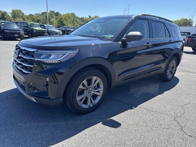 2026 Ford Explorer Active w/100A Pkg 4WD
