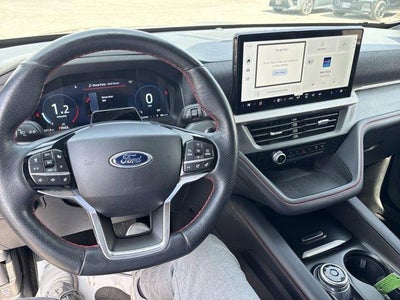 2025 Ford Explorer ST-Line 4WD