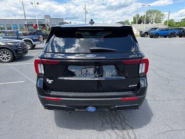 2026 Ford Explorer ST-Line 4WD