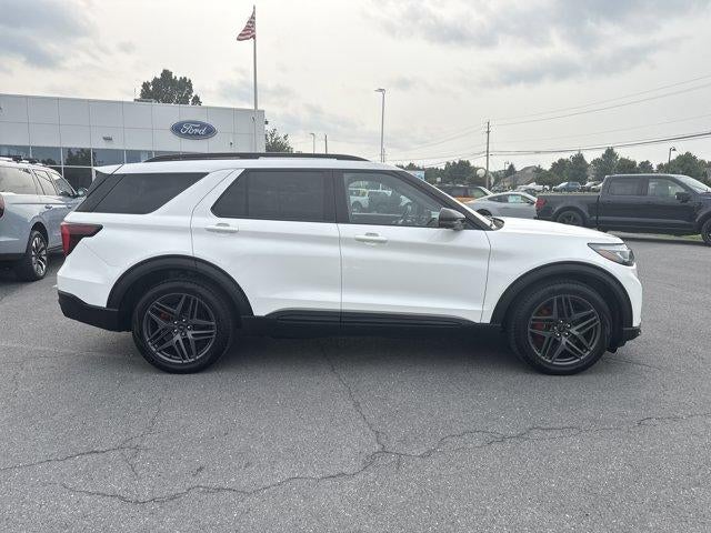 2025 Ford Explorer ST 4WD
