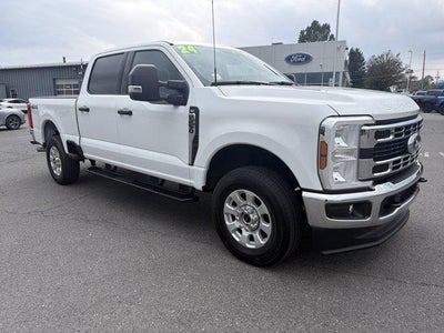 2024 Ford Super Duty F-250 SRW XLT 4WD Crew Cab 6.75' Box