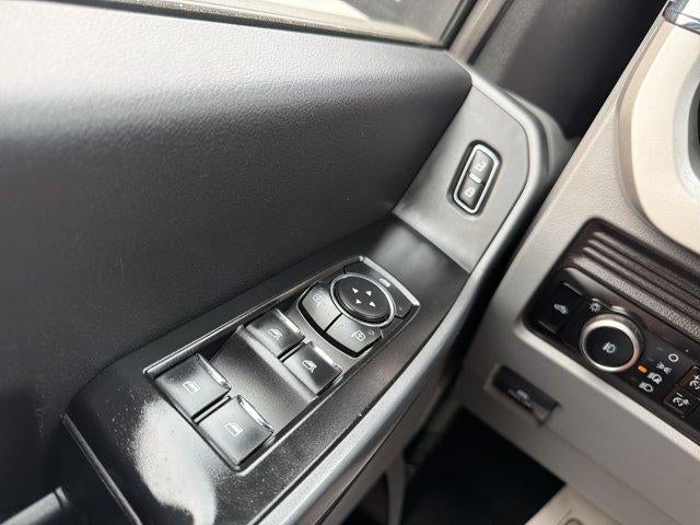 2024 Ford Super Duty F-250 SRW XLT 4WD Crew Cab 6.75' Box