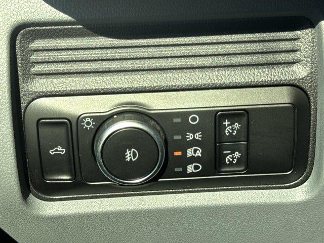 2026 Ford Super Duty F-250 SRW XL 4WD Crew Cab 6.75' Box