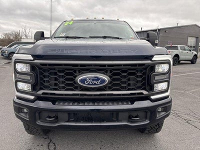 2024 Ford Super Duty F-250 SRW XLT 4WD Crew Cab 6.75' Box