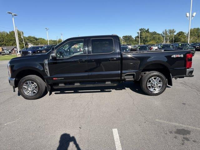 2024 Ford Super Duty F-350 SRW LARIAT 4WD Crew Cab 6.75' Box