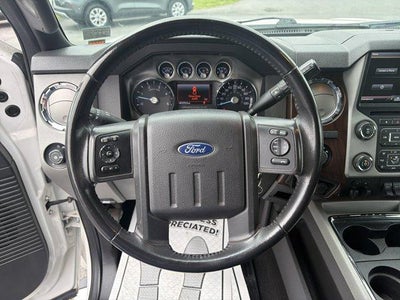2016 Ford Super Duty F-450 DRW 4WD Crew Cab 8 Ft Box Lariat