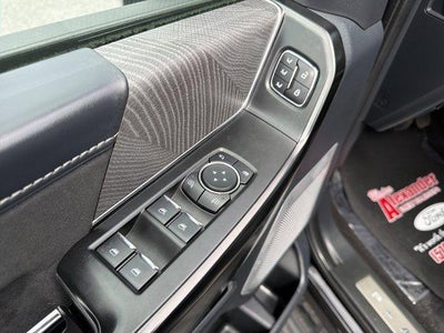 2023 Ford F-150 Platinum 4WD SuperCrew 5.5' Box
