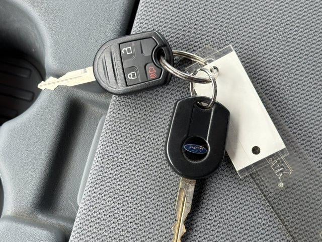 2012 Ford F-150 4WD SuperCab 6-1/2 Ft Box XLT