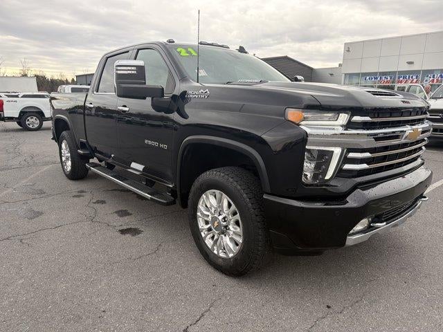 2021 Chevrolet Silverado 2500 HD Crew Cab Standard Box 4-Wheel Drive High Country
