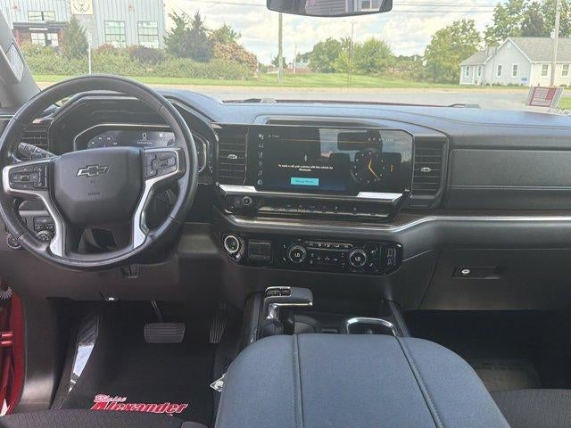 2023 Chevrolet Silverado 1500 Crew Cab Short Box 4-Wheel Drive RST