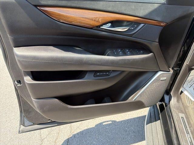 2017 Cadillac Escalade 4WD Luxury