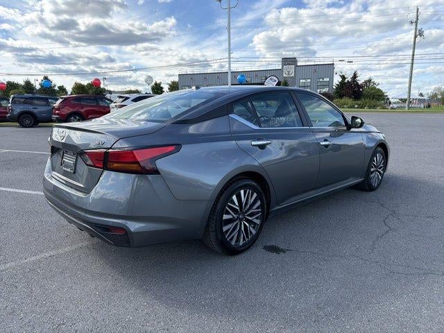 2024 Nissan Altima 2.5 SV Sedan
